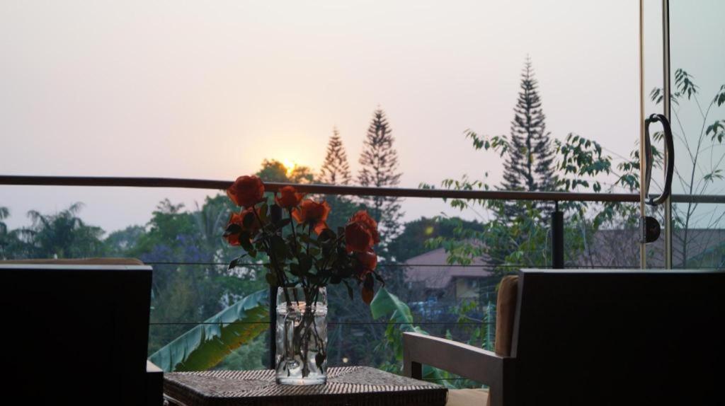 Aythaya Monte Divino Lodge Таунджи Екстер'єр фото